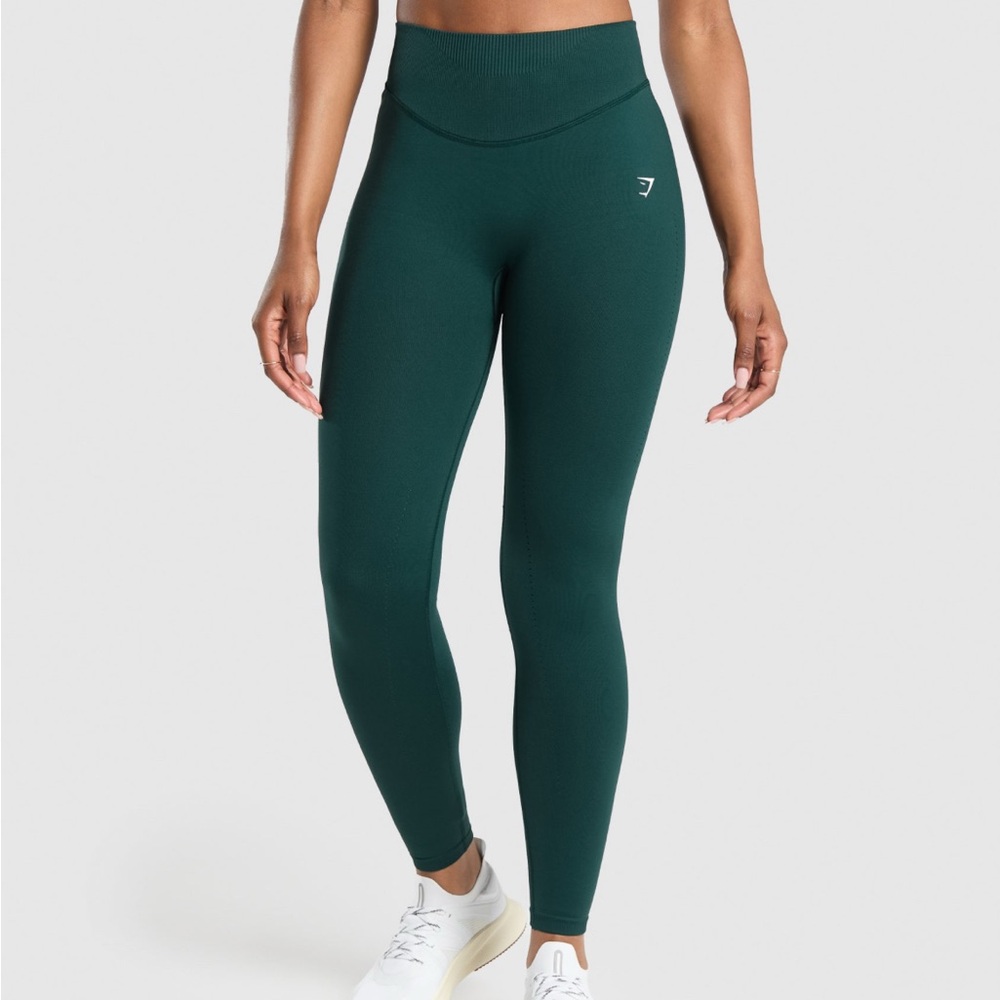 Women’s Gymshark Vital Seamless Leggings Color Green Size Large New with Tags